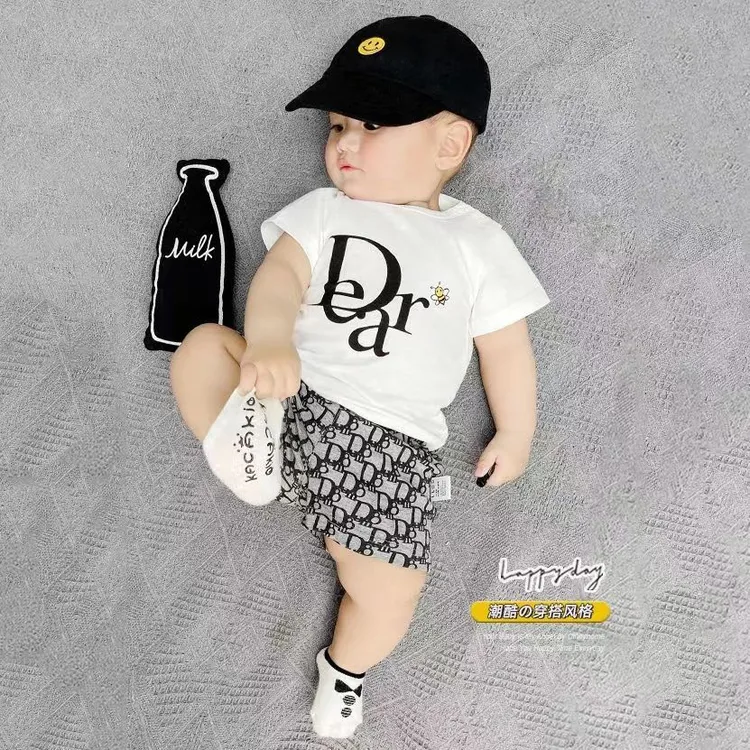 宝宝夏季新款衣服婴幼儿薄款短袖短裤两件套小童透气舒适半袖套装
