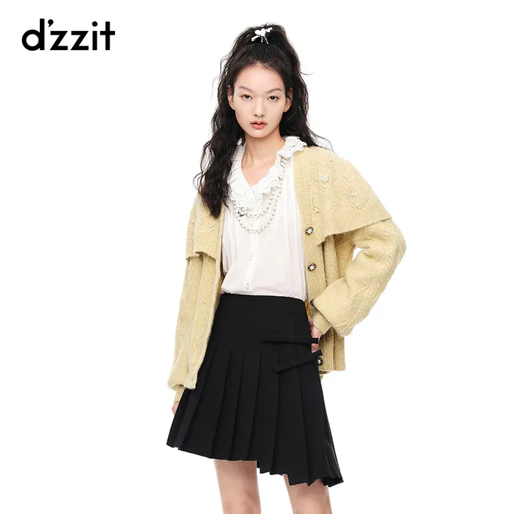 dzzit地素春秋冬千金风珍珠花朵斗篷式针织假两件开衫女3E4E548