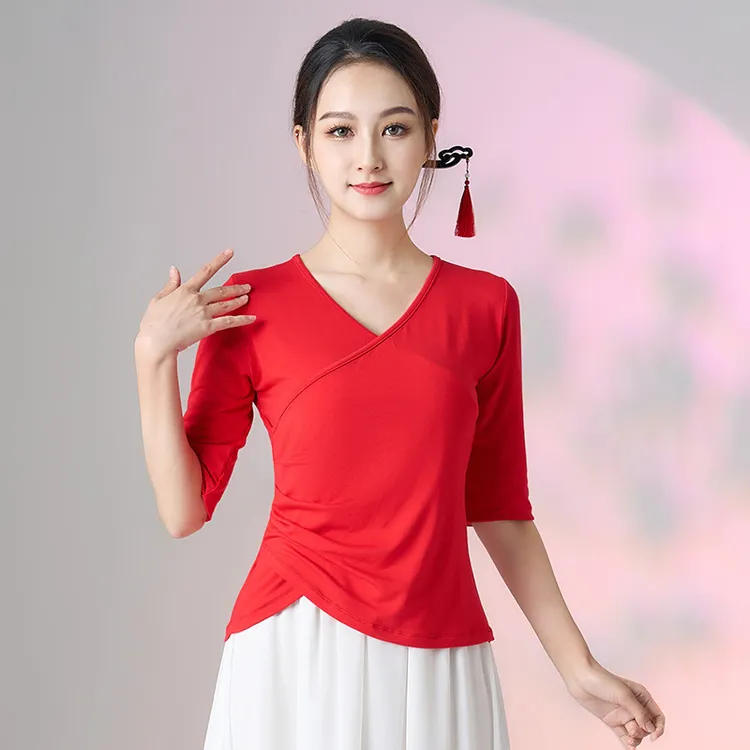 舞蹈服飘逸民族舞练功演出舞蹈服广场舞新款春夏薄款大码百搭上衣