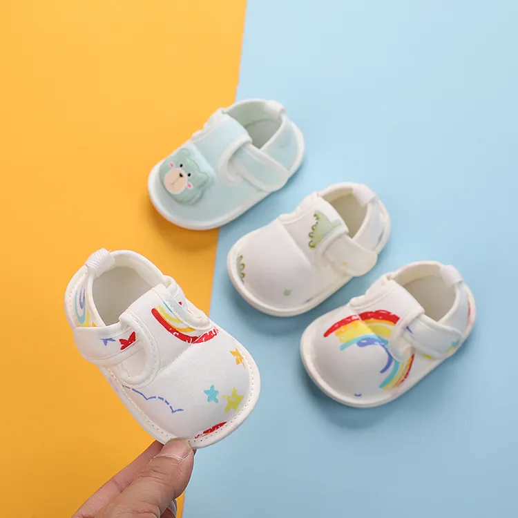春秋季0-1岁男女宝宝3-6-12个月婴儿鞋子软底布鞋9透气不掉新生儿