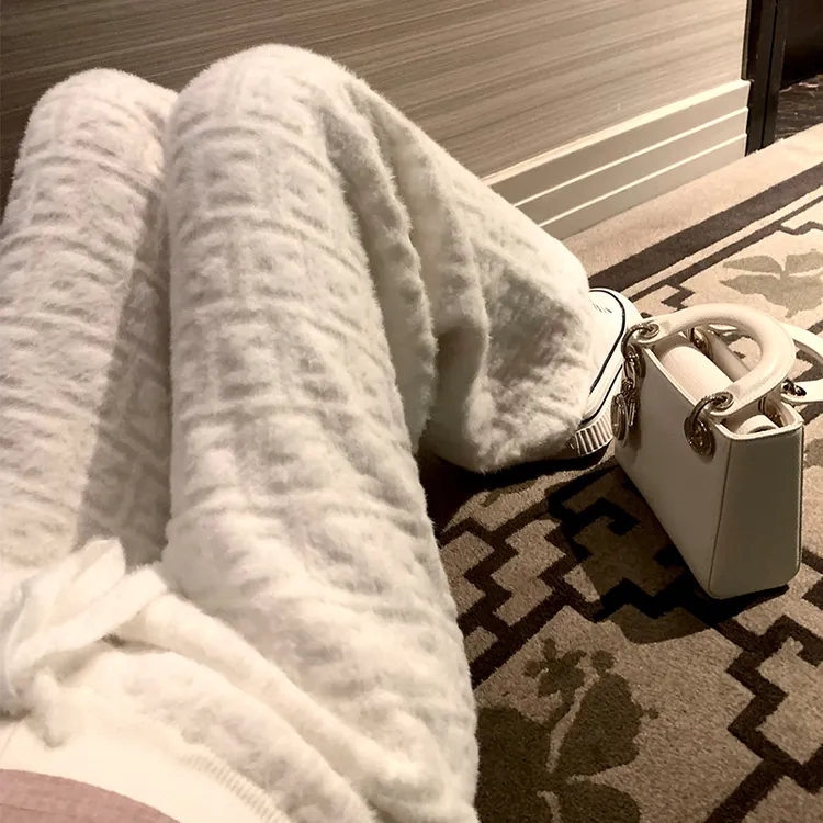 孕妇装秋冬加绒加厚调节带针织宽松立体提花显瘦百搭时尚阔腿裤