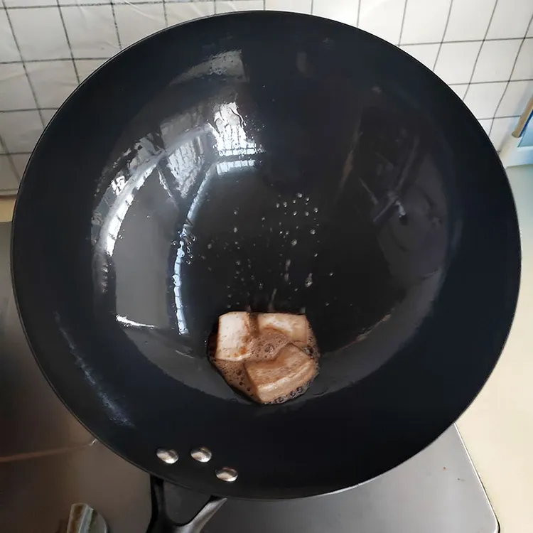 舌尖上的匠人【春日焕新】家用老式铁锅含锅铲 32cm 直径无涂层铁锅