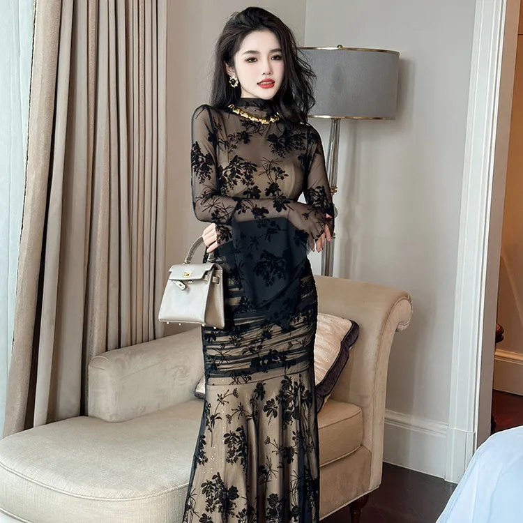 秋装新款法式性感织绒印花修身喇叭袖网纱鱼尾连衣裙女