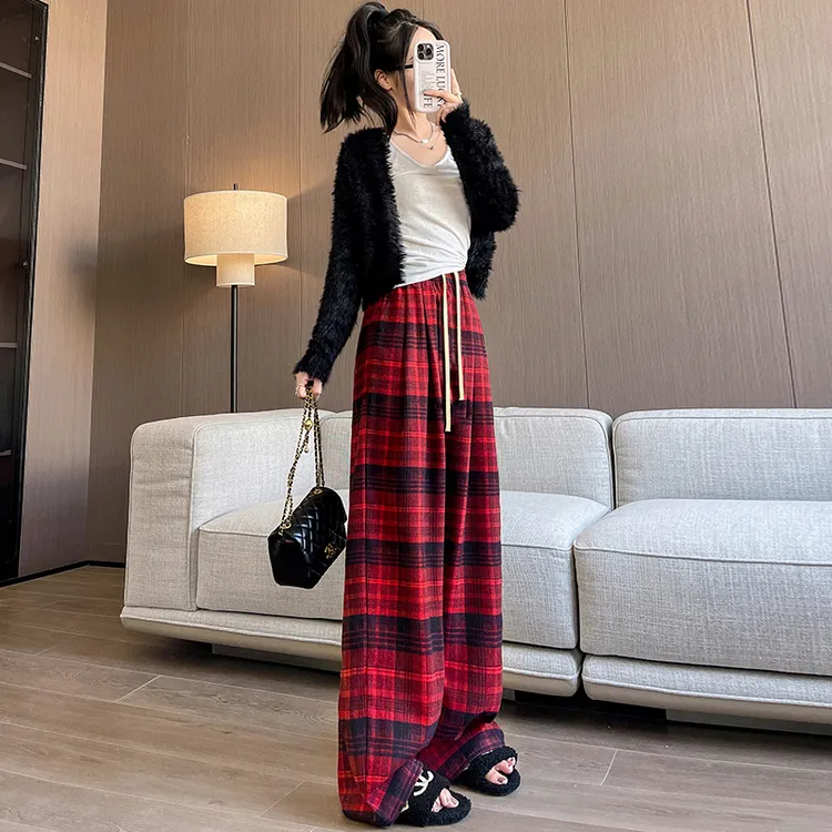 红色格子裤子女秋冬加绒2025新款高腰垂感休闲显瘦复古直筒阔腿裤