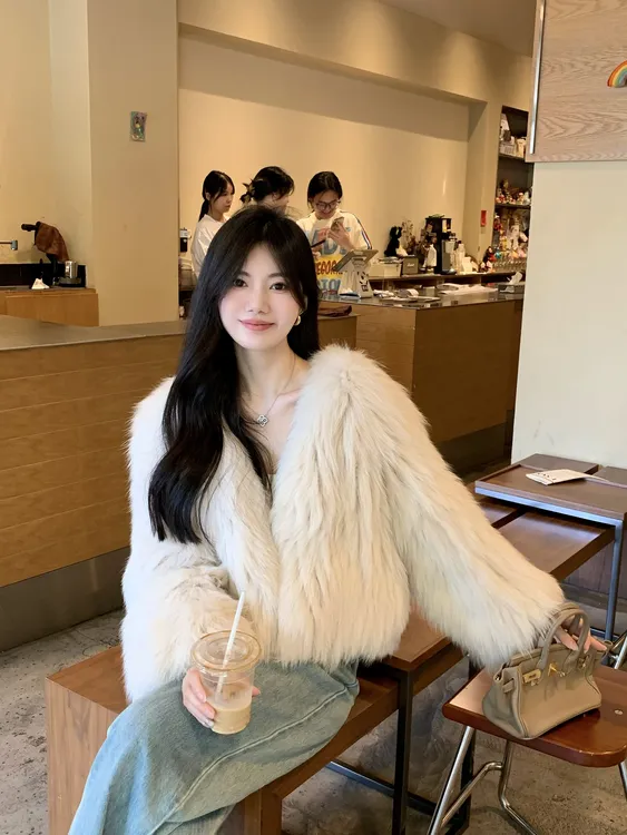 经典时尚狐狸毛皮草编织短款2024海宁新款外套百搭气质冬季女士