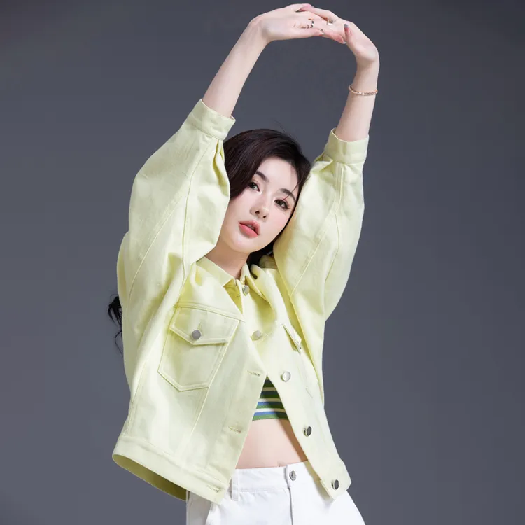 奶黄色牛仔外套女春秋季新款奶系穿搭韩系小众休闲小个子短款夹克