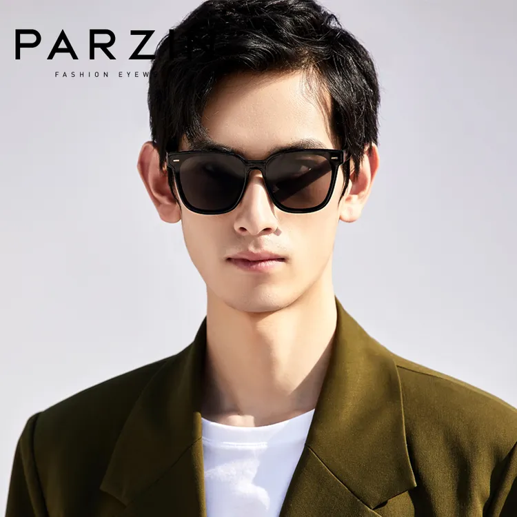 帕森黑超太阳镜女士轻盈TR框眼镜复古方框尼龙镜片墨镜潮8237