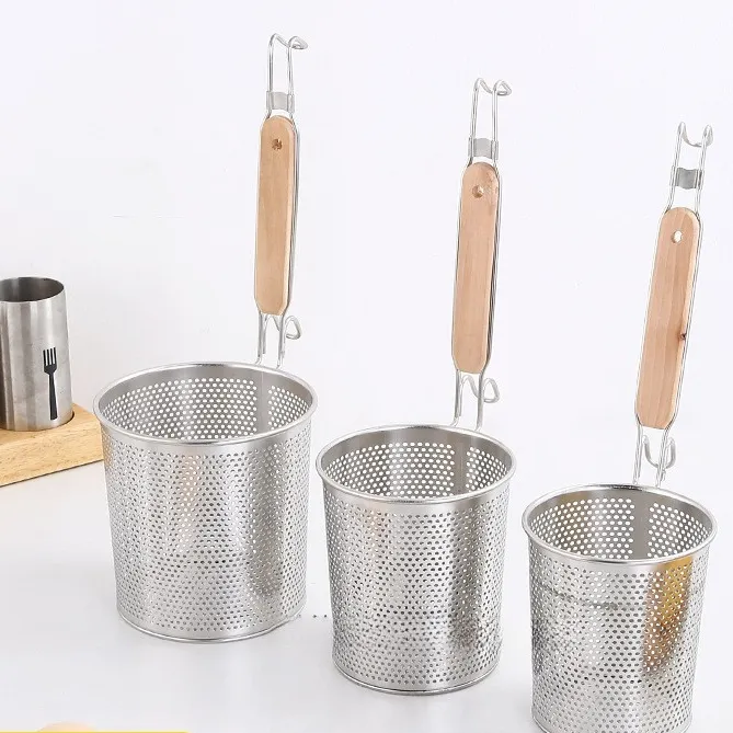 不锈钢冲孔漏勺过滤网油炸篮商用麻辣烫捞面实用大号笊篱厨房用品