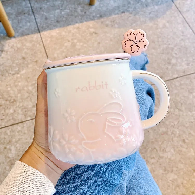 高颜值马克杯带盖勺陶瓷杯子女家用情侣款喝水杯办公室咖啡早餐杯