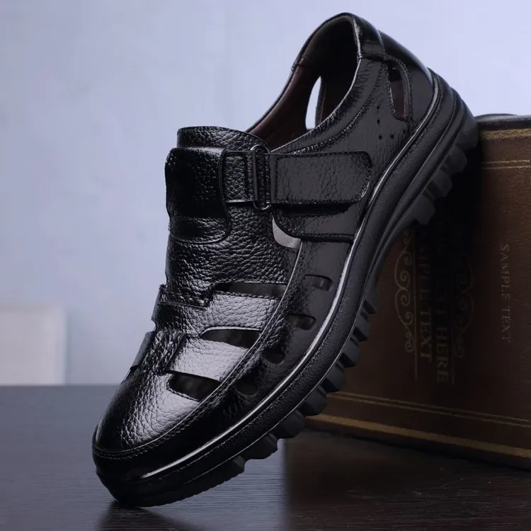 皮面男鞋户外外穿休闲皮鞋夏季时尚百搭镂空爸爸凉鞋透气凉皮鞋子