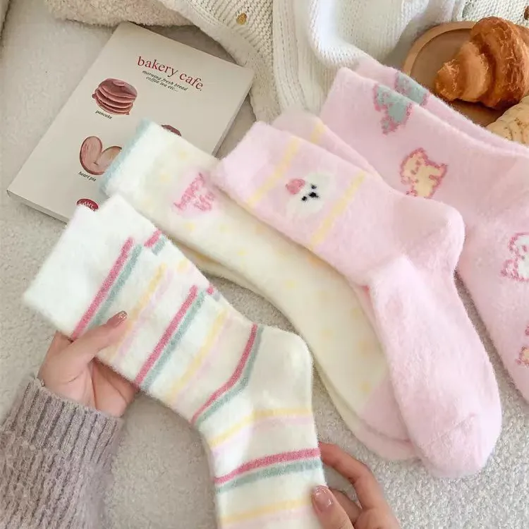 毛茸茸袜子女可爱睡觉穿秋冬加绒加厚居家冬季保暖中筒厚款睡眠袜