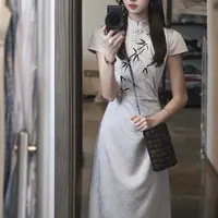 夏季2025新款复古新中式国风竹叶提花旗袍超好看刺绣连衣裙子女装