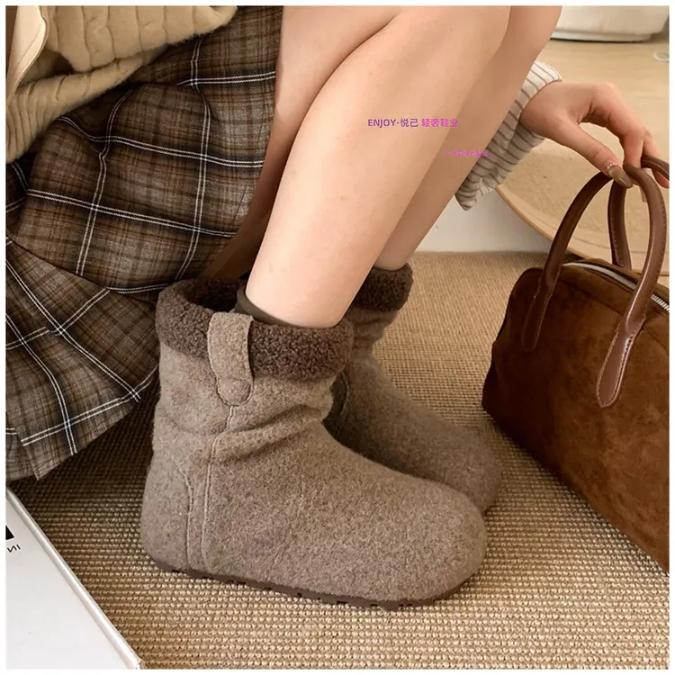 【心动】ENJOY 悦己~3cm毛呢复古加绒雪地靴女秋冬丑萌两穿勃肯短靴