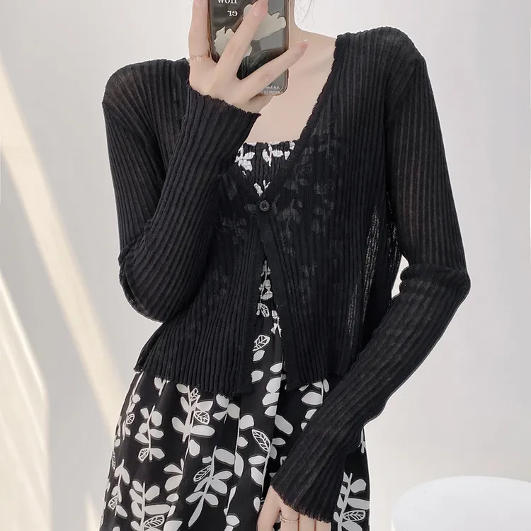 搭配连衣裙女薄款针织冰丝开衫夏黑色外搭短款空调衫防晒披肩上衣