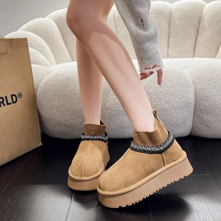 真皮厚底雪地靴女冬季加绒加厚2025新款一脚蹬短靴塔茨特保暖棉鞋