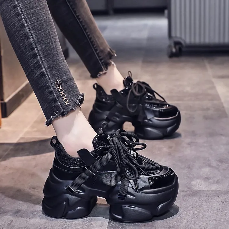 欧洲站老爹鞋女2025新款秋冬季加绒女鞋子百搭厚底松糕休闲运动鞋