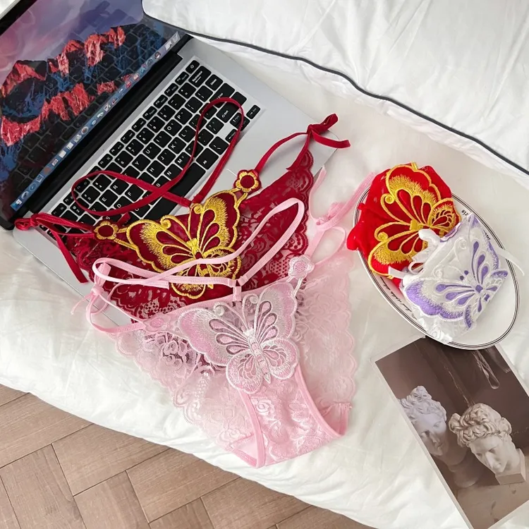 蝴蝶元素刺绣女内裤性感甜美绑带蕾丝镂空时尚舒适中腰三角内裤女