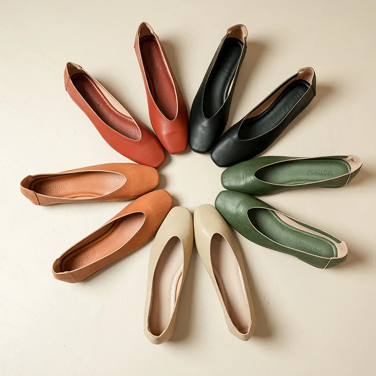 方头单鞋女粗跟2025新款仙女风瓢鞋浅口中跟妈码女鞋奶奶鞋百搭