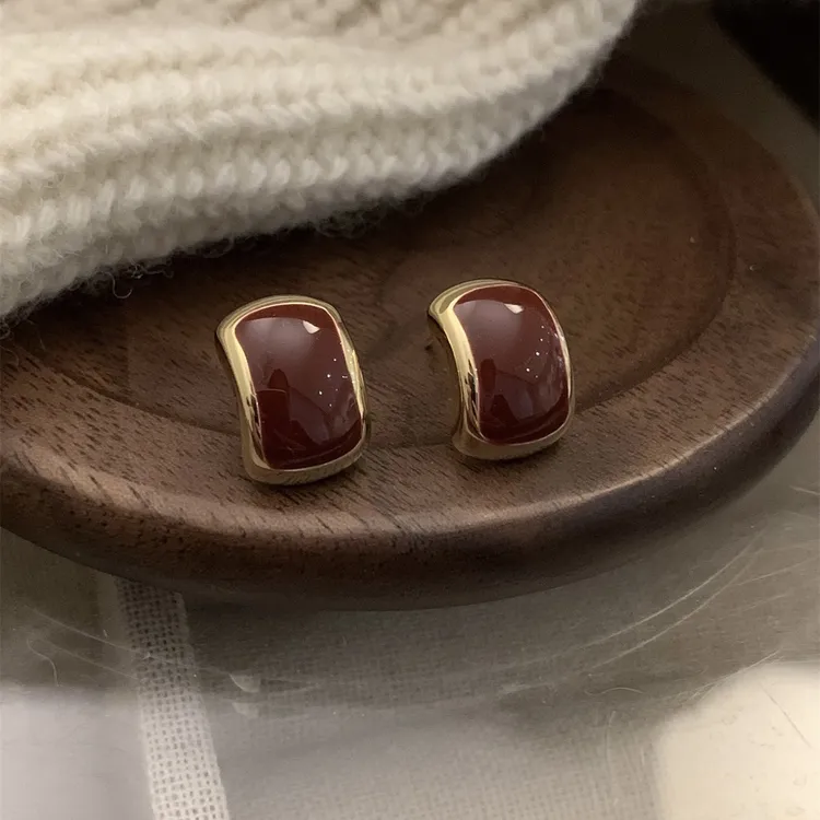 铜合金珐琅耳饰 叁拾 法式复古小巧精致酒红显白百搭耳环