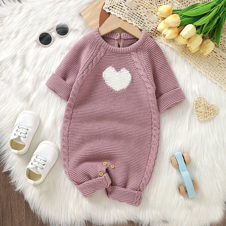 爱心纯手工针织婴儿毛衣春秋冬天外出连体衣毛线爬爬服开档哈衣服