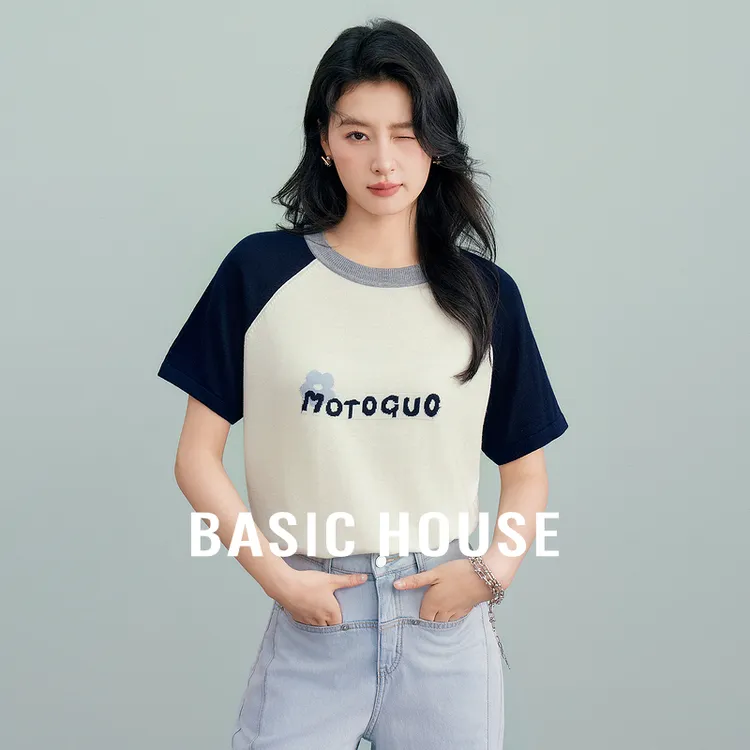 Basic House/百家好夏季松驰高智拼色通勤女士针织衫