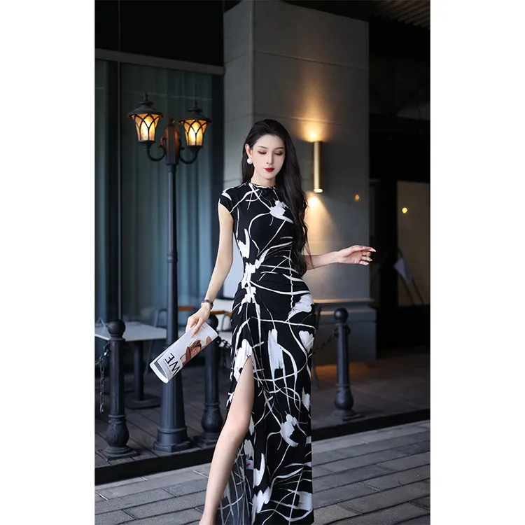 【尤克菲儿】原创高定进口针织定位印花长裙轻奢气质优雅复古连衣裙