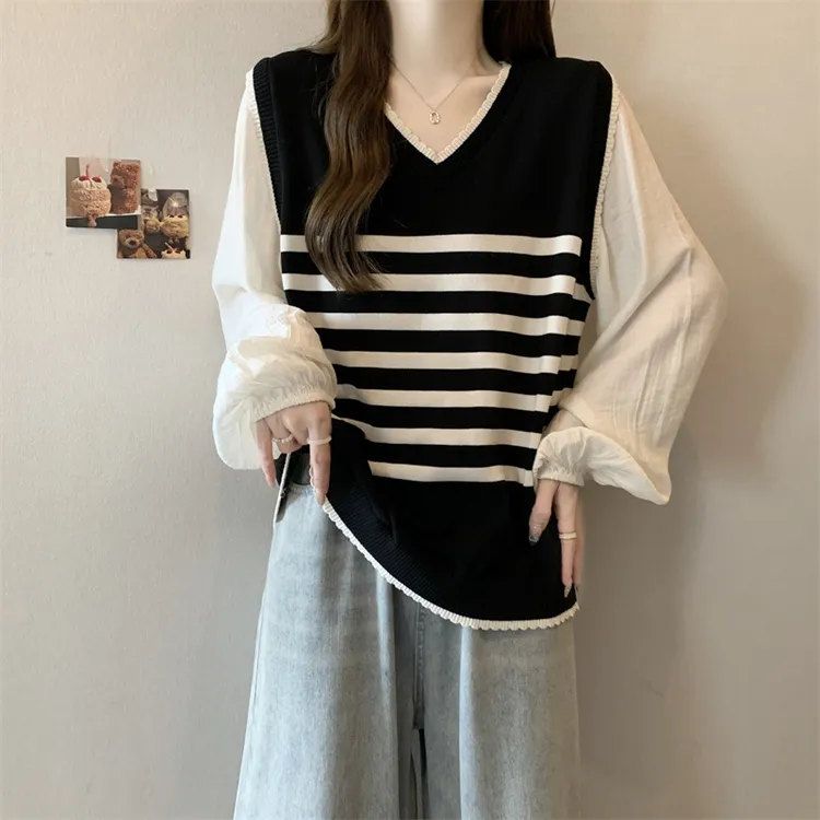 微胖大码女装 V领假两件条纹针织衫胖mm秋季正肩显瘦长袖上衣