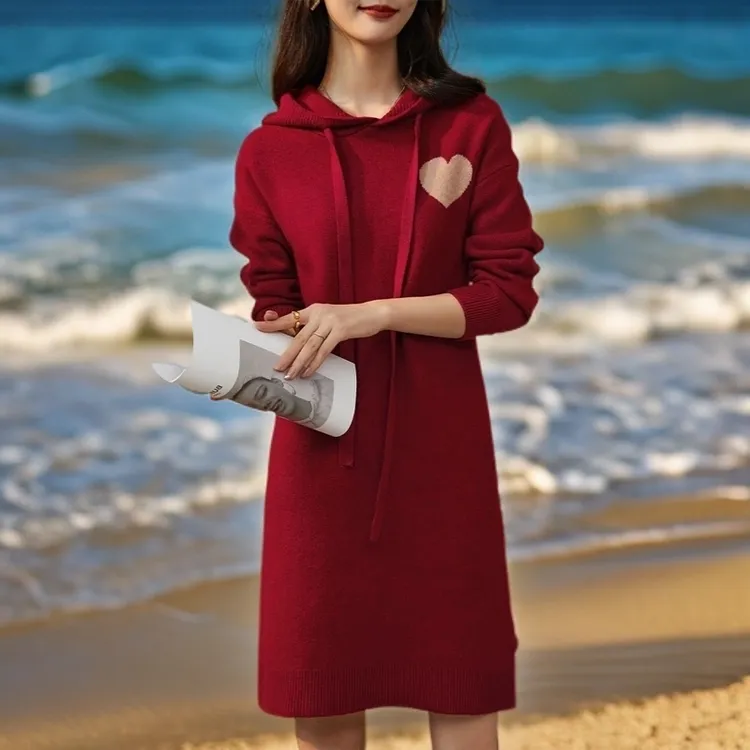 复古红色连衣裙女秋冬慵懒风连帽毛衣裙针织裙子内搭打底裙M6391