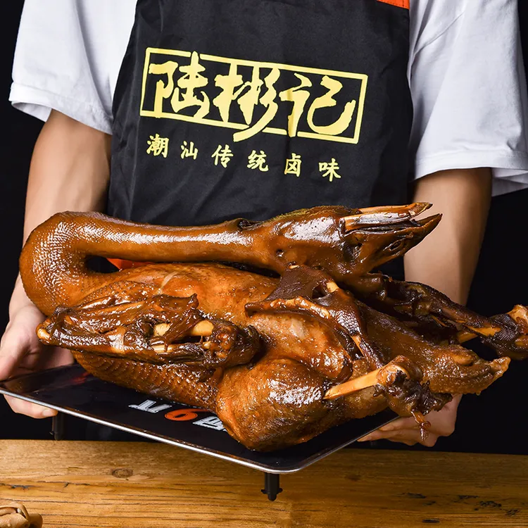 陆彬记潮汕狮头鹅新鲜卤制全鹅配掌翅内脏4000克/4500克真空包装
