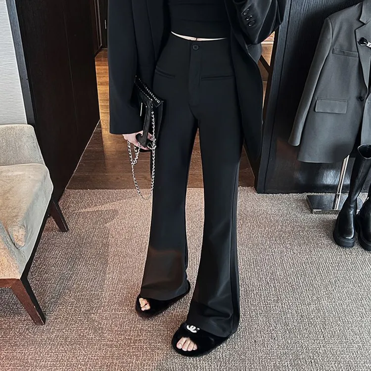 黑色垂感微喇喇叭裤女2025春秋新款设计感小众显瘦高腰辣妹喇叭裤