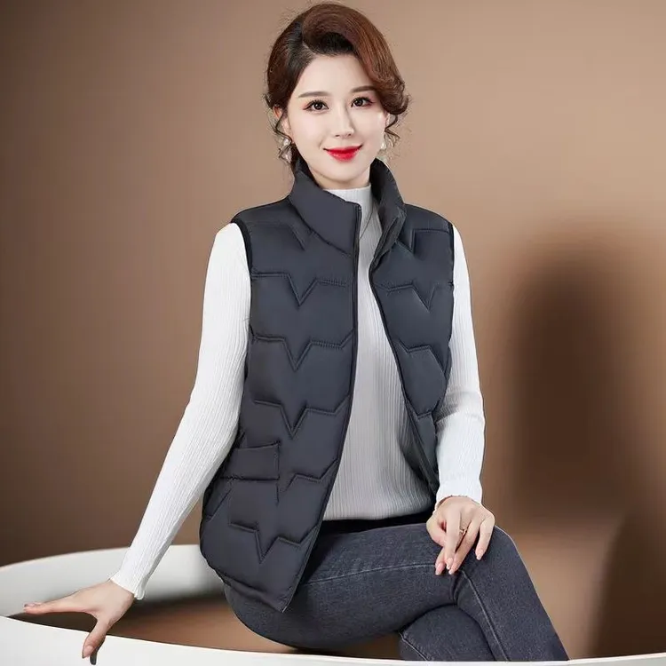 春秋纯色超轻棉马甲女2025新款显瘦女装加厚大码短款棉坎肩棉服女