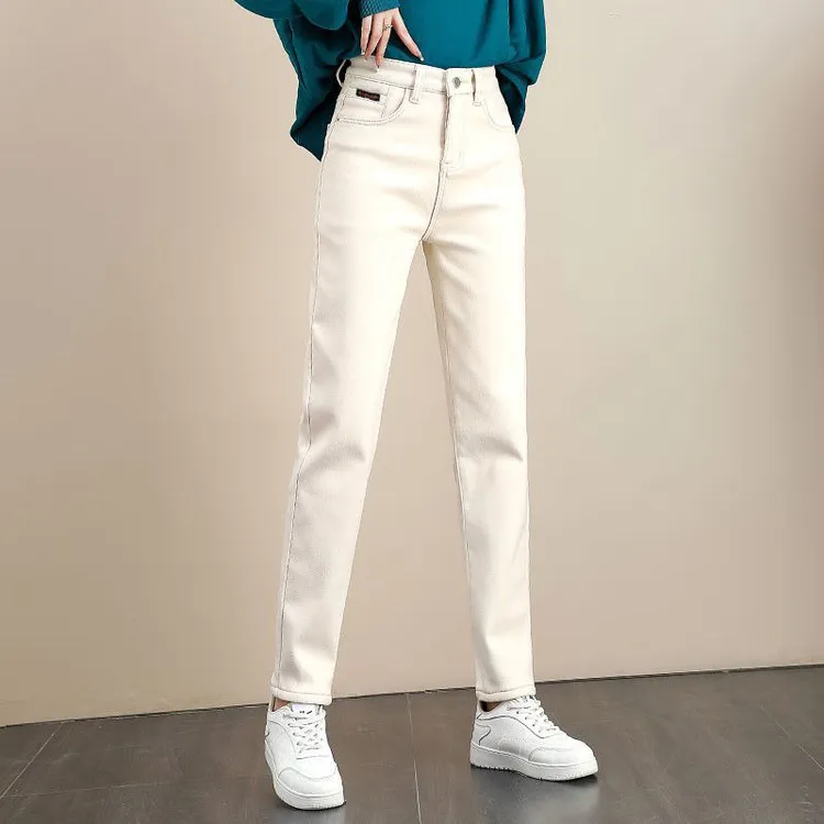 米白色直筒烟管裤高腰牛仔裤女百搭显瘦外穿秋冬季加绒九分小个子