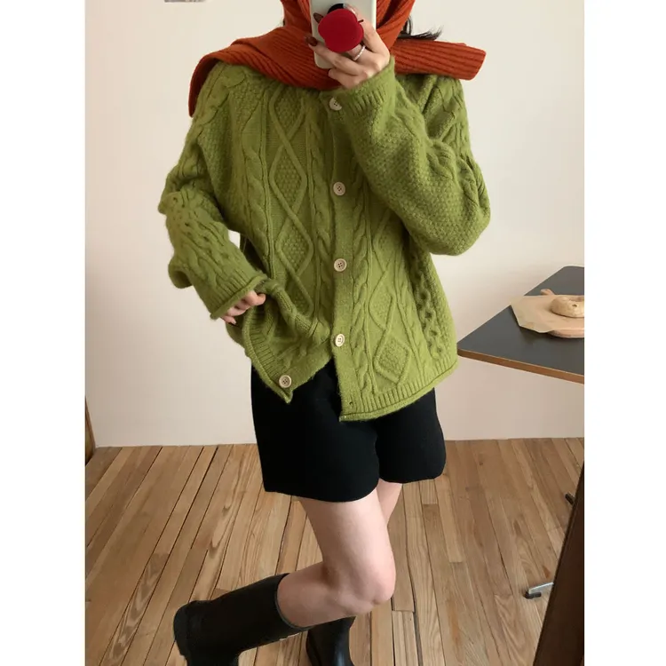 百搭软糯麻花毛衣开衫女秋冬新款温柔卷边宽松复古针织外套