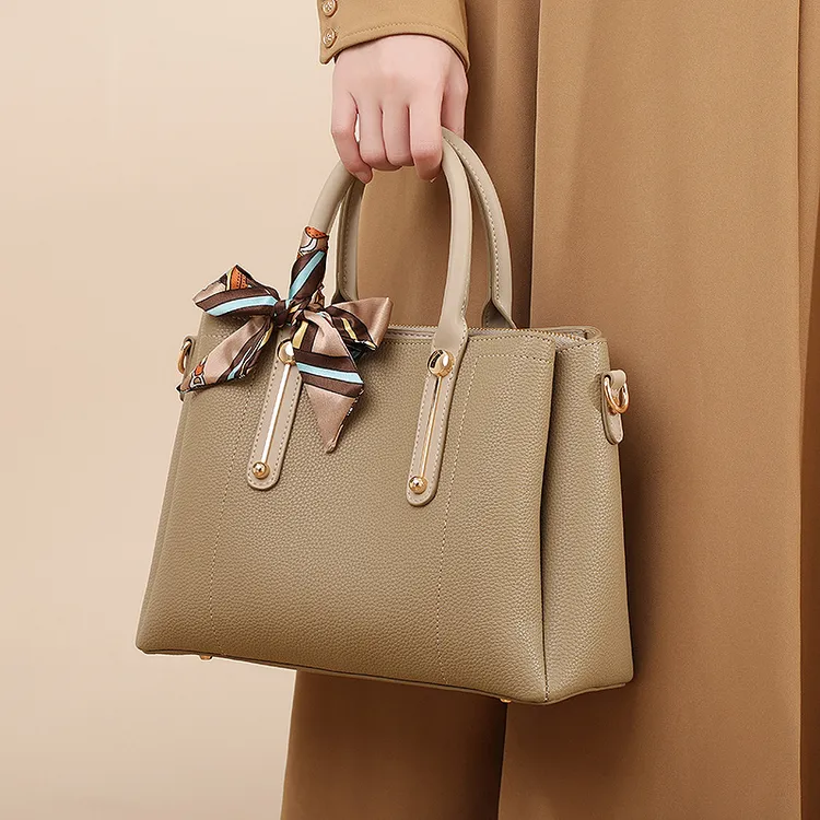 轻奢女士包包新款大容量斜挎手提包高级感通勤女包妈妈包生日礼物