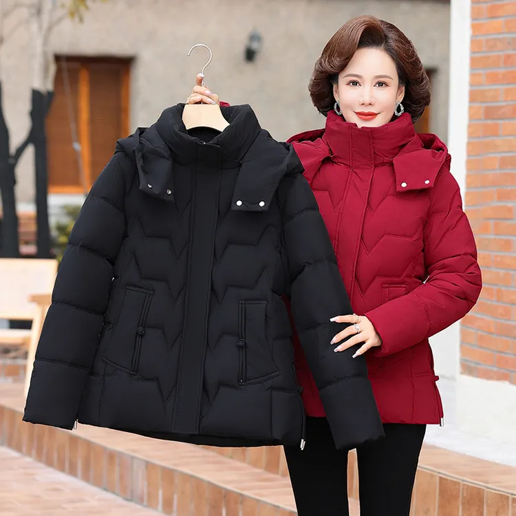 中年妈妈冬季羽服短款小个子2025新款中老年人女大码保暖棉袄外套