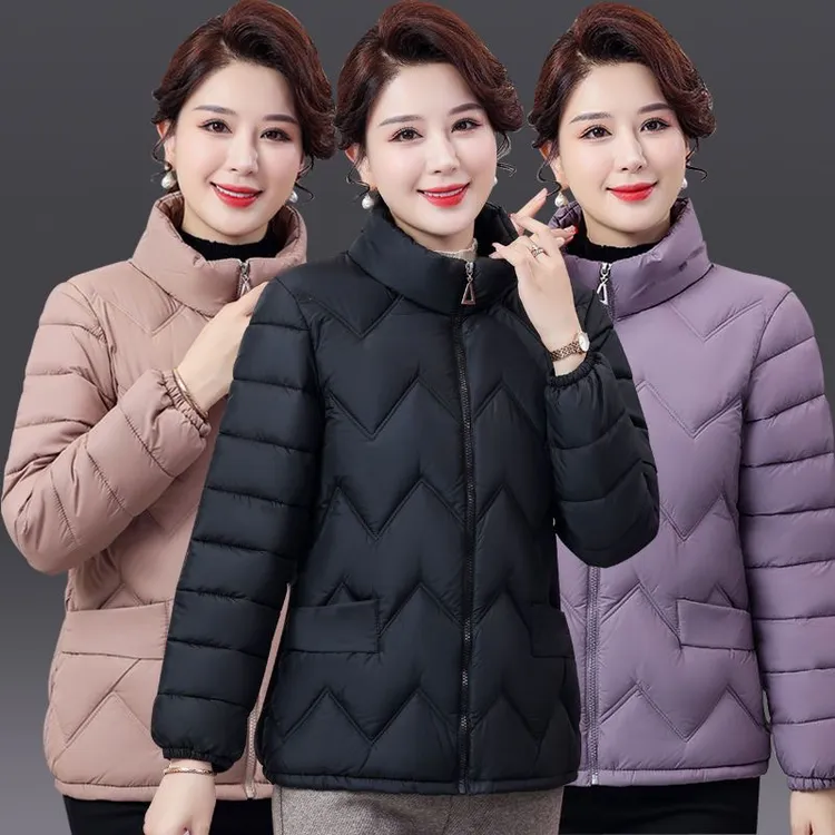 新款女装秋冬棉衣短款妈妈装轻薄款棉服老年人大码外套保暖