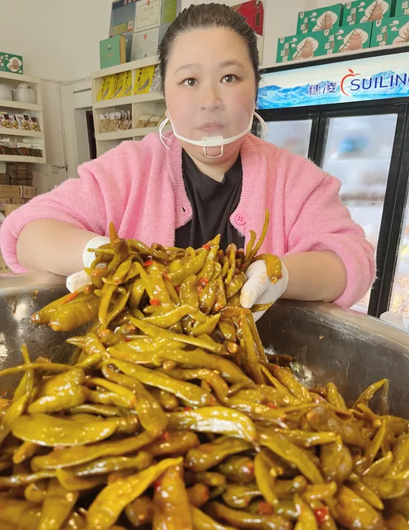 即食坛子辣椒 酱青椒手工腌制即食下饭菜泡菜二荆条青红椒1斤