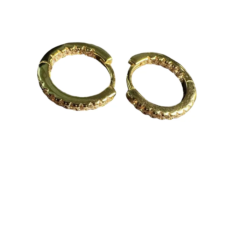 925银合成锆石耳饰 925银轻奢高级时尚简约镶钻金色耳环