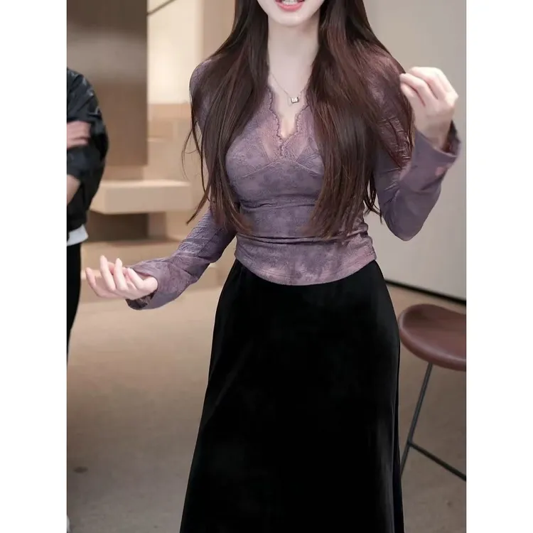 大码纯欲风v领蕾丝打底衫女胖MM秋冬新款紧身辣妹性感打底衫上衣