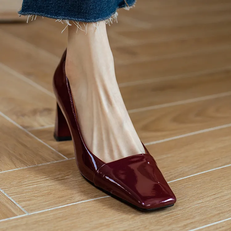 酒红色方头浅口高跟鞋女法式气质显瘦真皮粗跟通勤工作鞋春秋新款