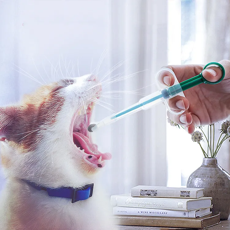 【宠大条】宠物塑料喂药棒绿色喂药器针筒按压式通用固定喂药器方便