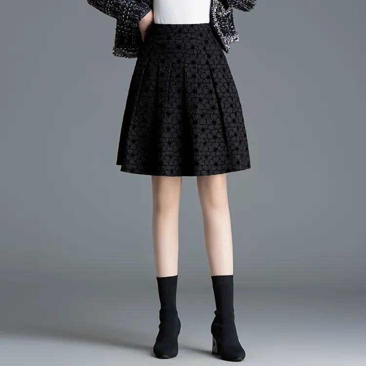 黑色提花短裙半身裙女秋冬新款高腰显瘦花苞裙百搭时尚a字裙