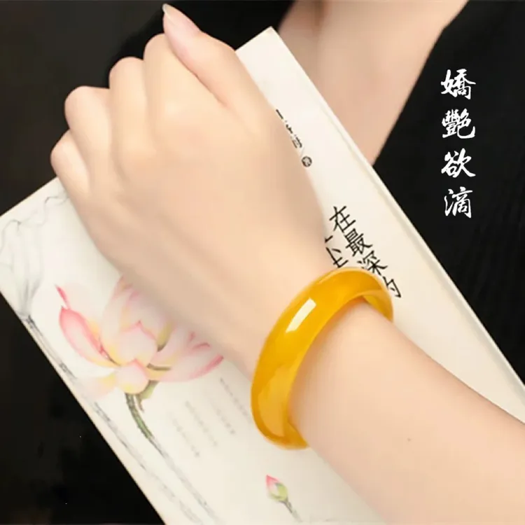 天然玛瑙玉髓女款中宽玉镯子巴西黄色中宽玉石时尚手镯附证书