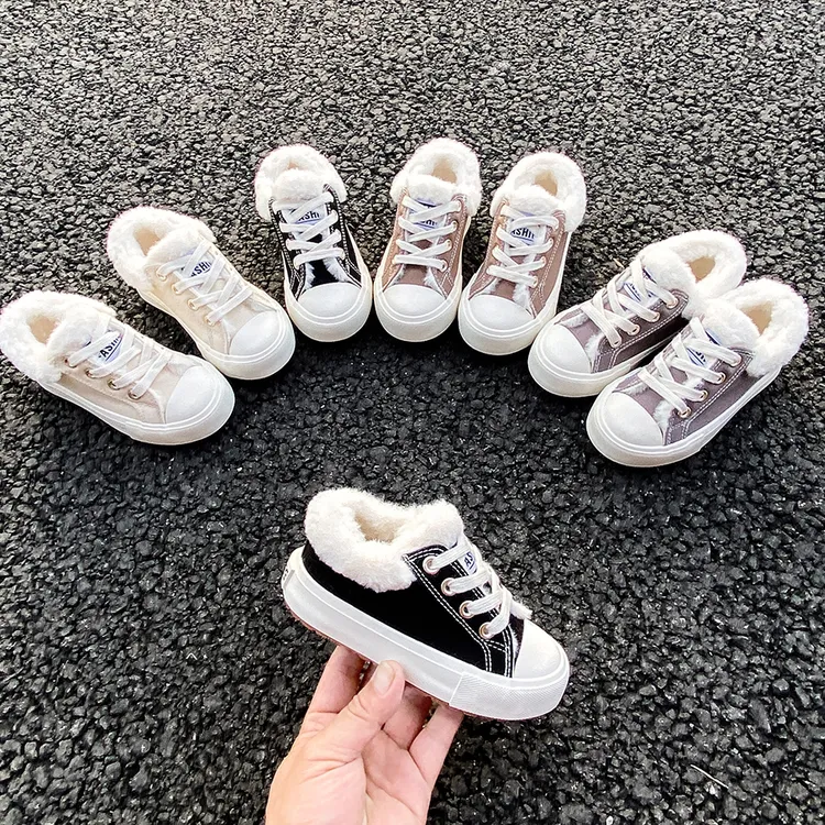 秋冬款儿童棉鞋加绒时尚松紧男童运动鞋女童板鞋低帮学生户外鞋