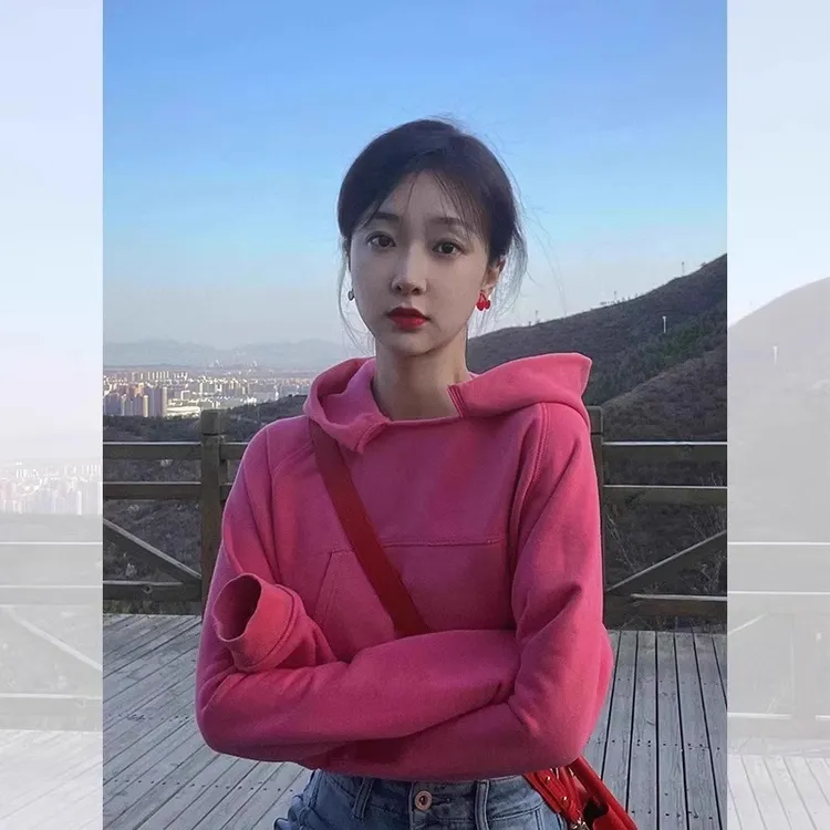 2025春秋季新款爆款美式连帽时尚短款宽松正肩玫红色卫衣女薄款
