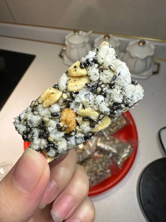 潮汕咸甜酥脆米方500克装