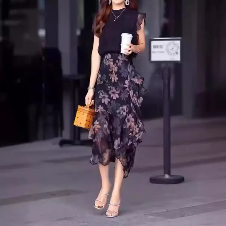 2025夏季新款时尚无袖上衣碎花半身裙洋气女M77