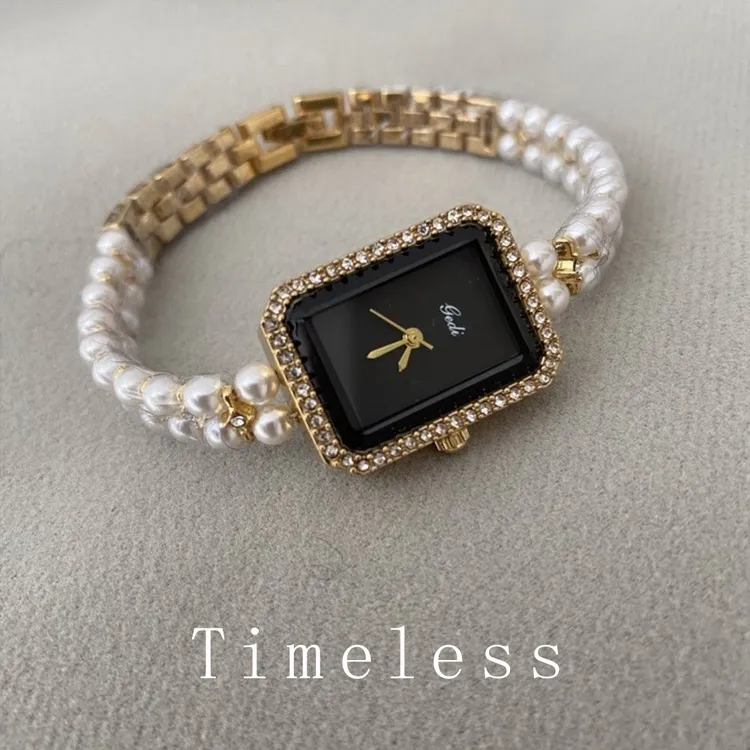 轻奢高级感女士手表防水小众文艺复古珍珠精致小巧方形女表中古风