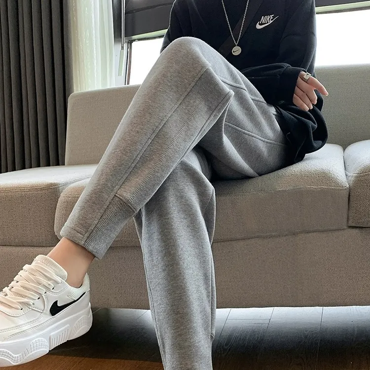 灰色加绒运动裤女休闲束脚卫裤春秋新款欧货小个子九分哈伦裤外穿