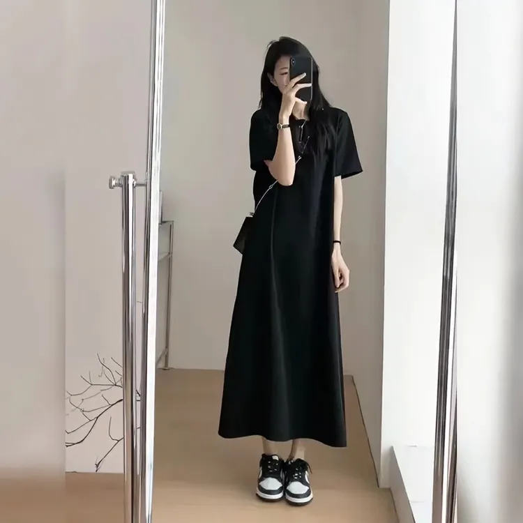 赫本风夏季黑色正肩衣裙女新款宽松休闲显瘦高级感中长裙T恤裙子